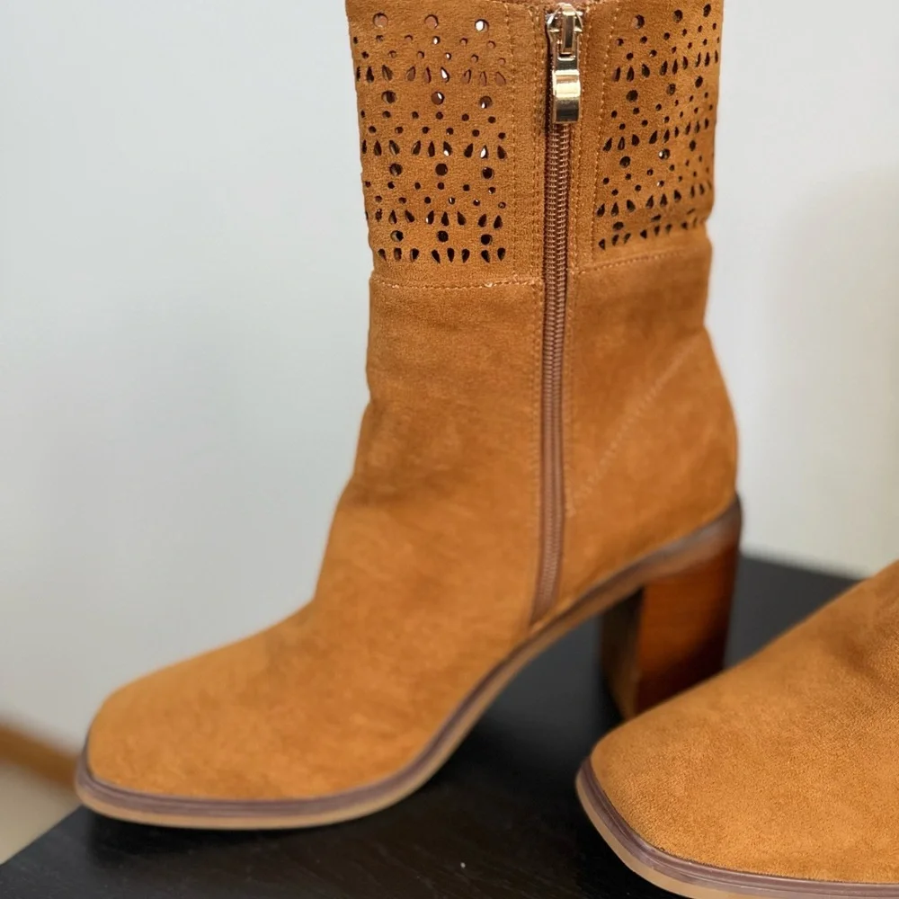 Camel Faux Suede Perforated Ankle Boots Stacked Heel Size 10